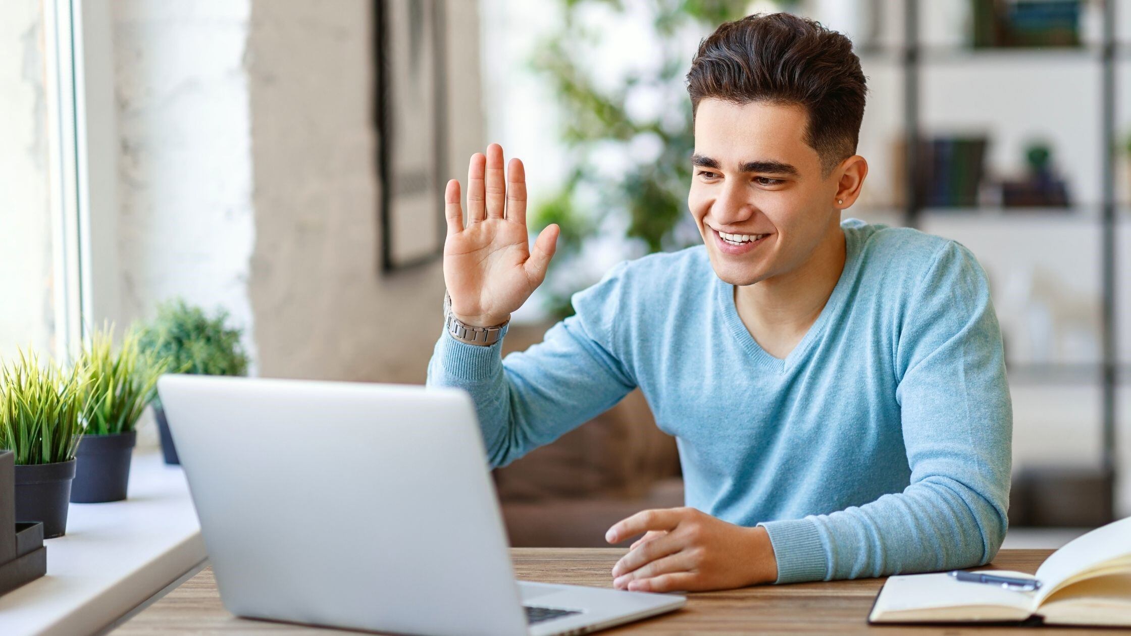 The Zero-Commission Advantage How Wondrfly Helps Tutors Earn More 